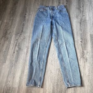 Vintage Levis 550 Relaxed Fit Tapered Leg Mom Jeans Sz 6 Light Wash